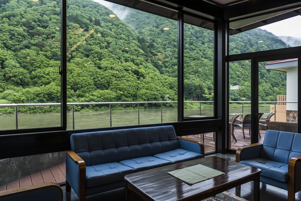 Takamiya Ryokan Beni Tozawa Exterior photo