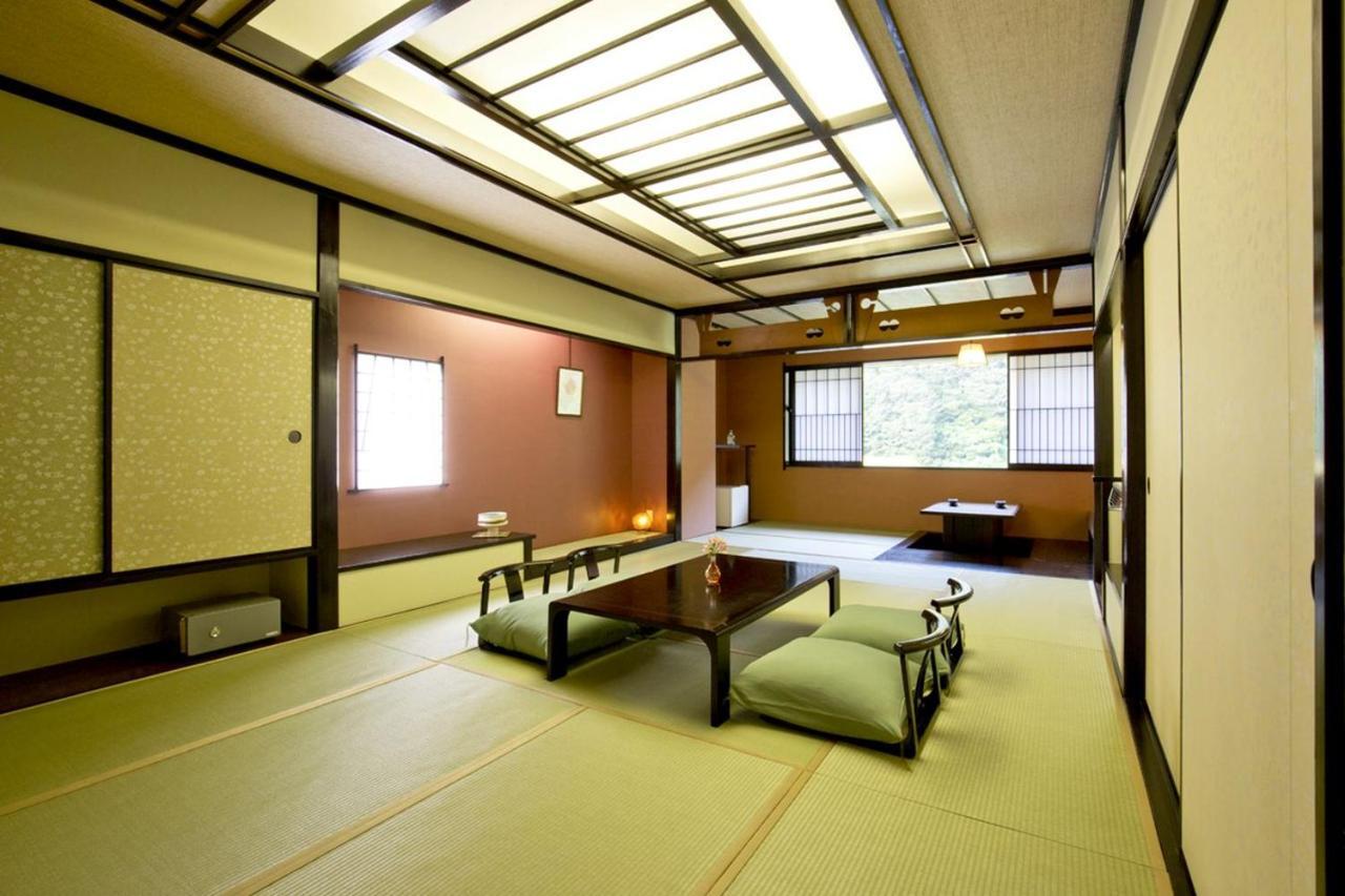 Takamiya Ryokan Beni Tozawa Exterior photo